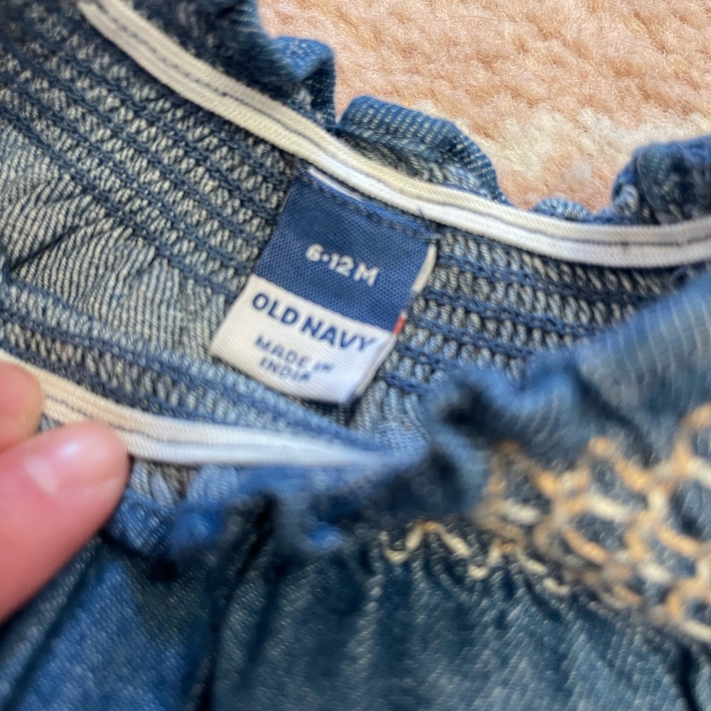 Old Navy Denim Baby Set - Picture 2 of 4